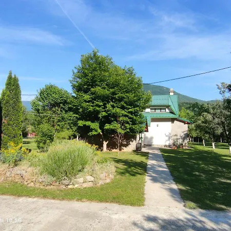 Mila Hébergement de vacances Lohovo