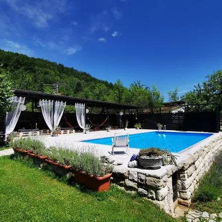 Prázdninový dům Mila *